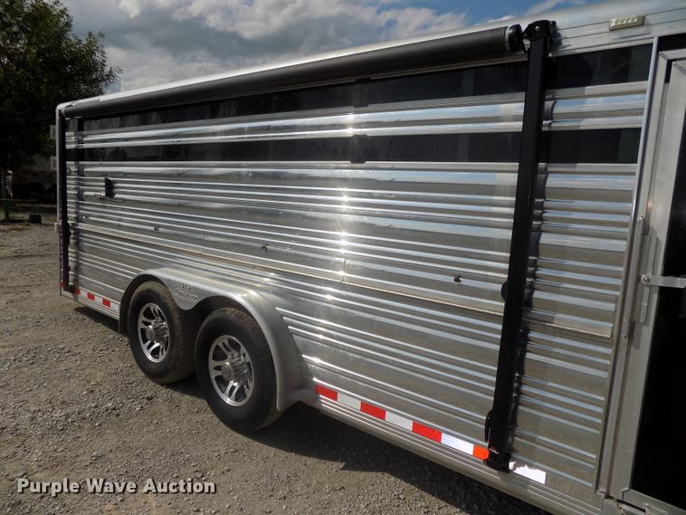 image for item DG2447 2014 Cimarron Showstar livestock trailer