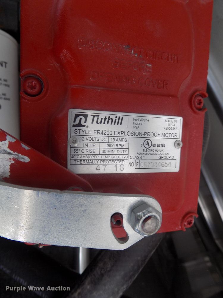 image for item DG2447 2014 Cimarron Showstar livestock trailer