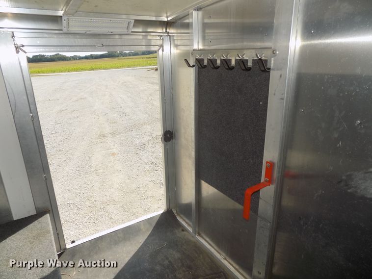 image for item DG2447 2014 Cimarron Showstar livestock trailer