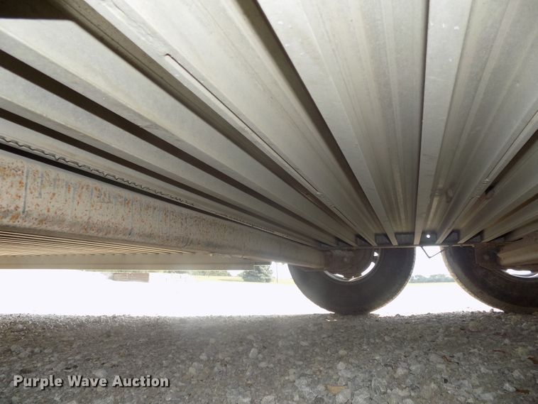 image for item DG2447 2014 Cimarron Showstar livestock trailer