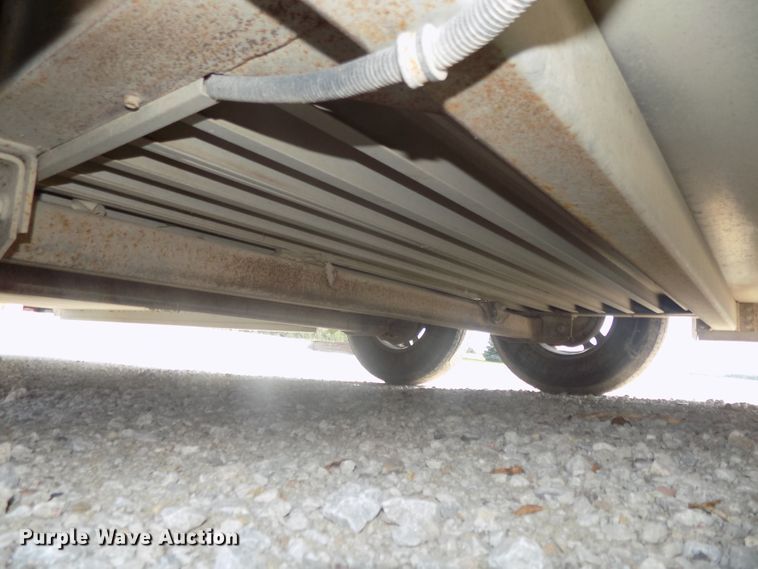 image for item DG2447 2014 Cimarron Showstar livestock trailer