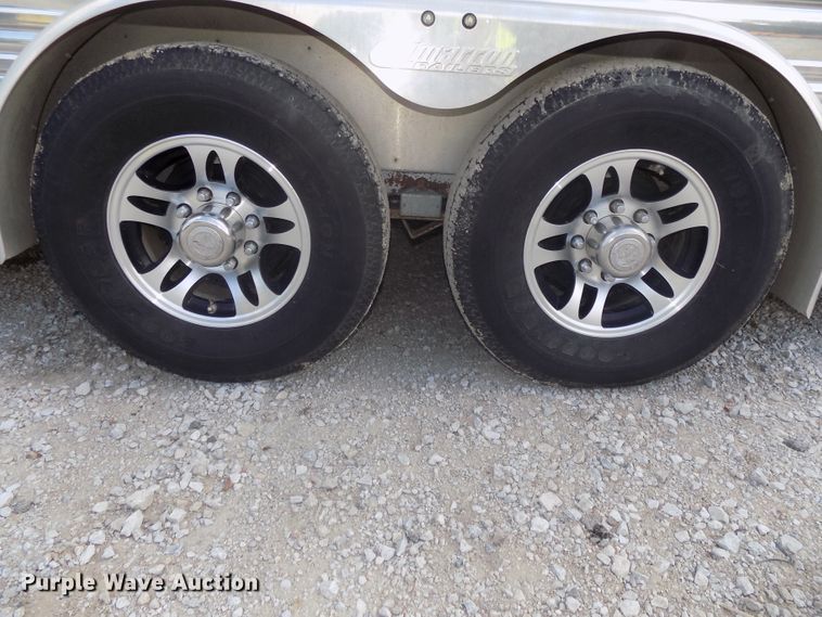 image for item DG2447 2014 Cimarron Showstar livestock trailer