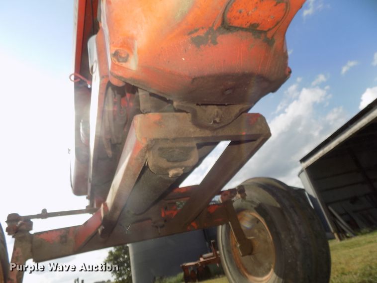 image for item DG2448 1968 Allis Chalmers One-Eighty tractor