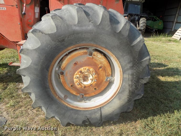 image for item DG2448 1968 Allis Chalmers One-Eighty tractor