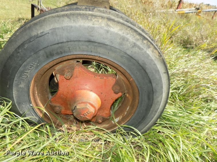 image for item DG2451 Case 400 tractor