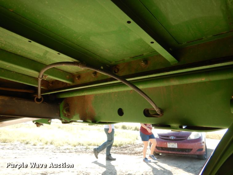 image for item DG5845 2005 John Deere 9760 STS combine