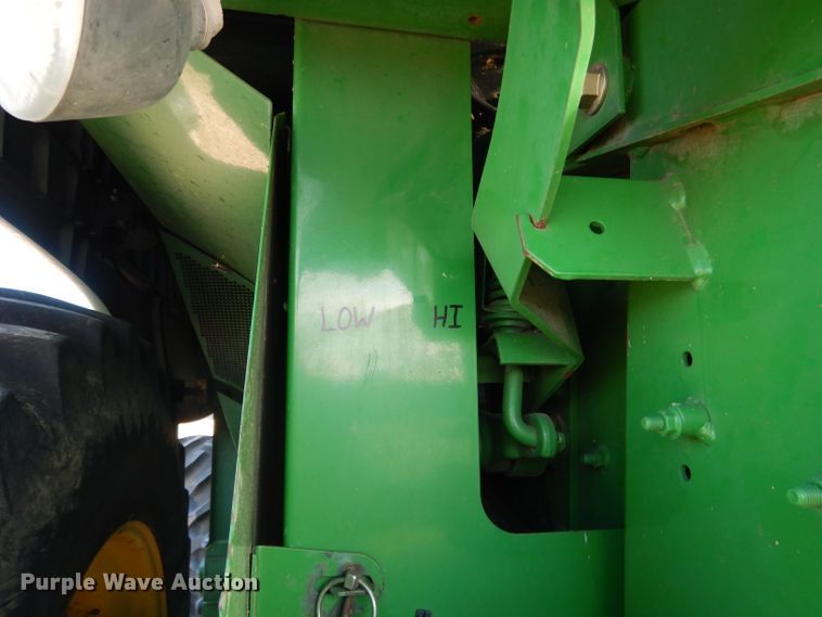 image for item DG5845 2005 John Deere 9760 STS combine
