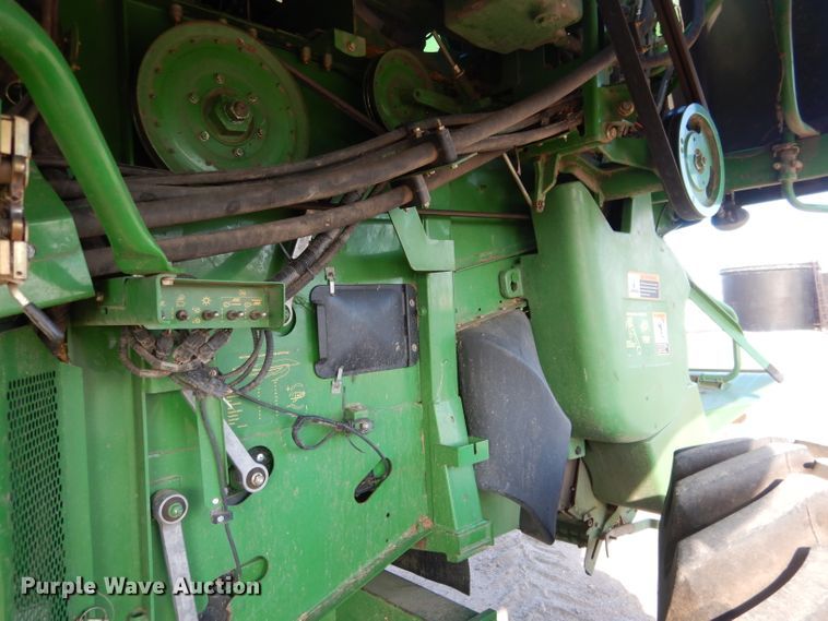image for item DG5845 2005 John Deere 9760 STS combine