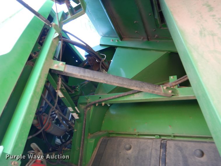 image for item DG5845 2005 John Deere 9760 STS combine