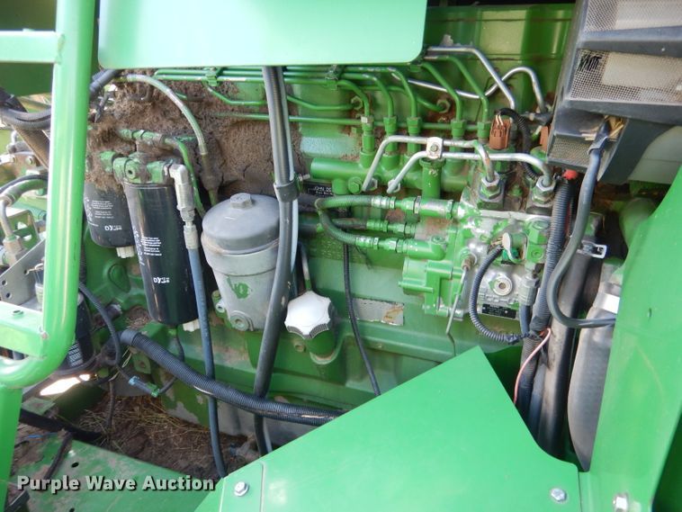 image for item DG5845 2005 John Deere 9760 STS combine