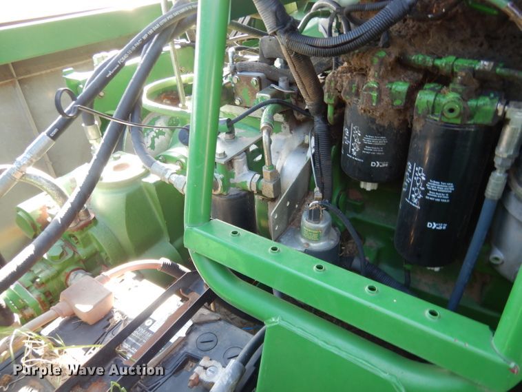 image for item DG5845 2005 John Deere 9760 STS combine