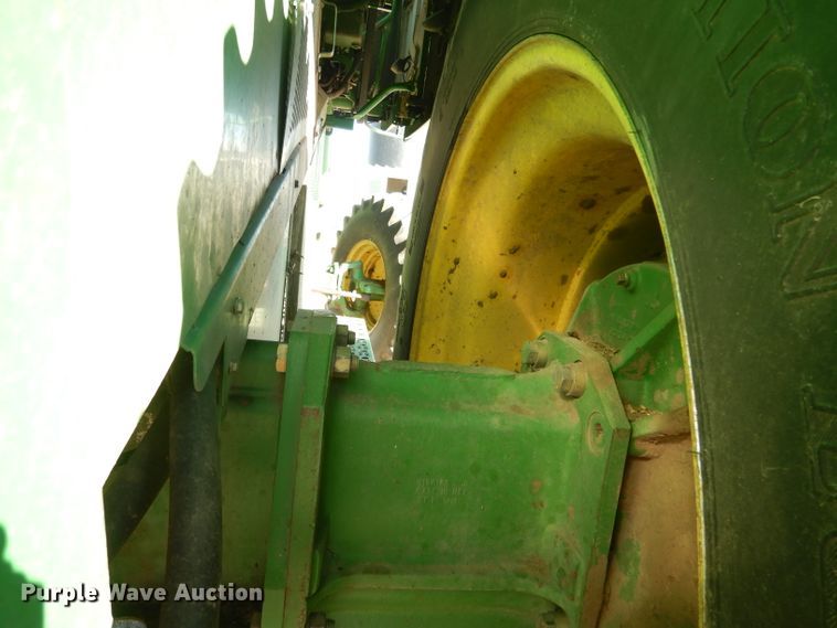 image for item DG5845 2005 John Deere 9760 STS combine