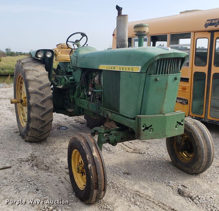 image for item DG7540 1967 John Deere 4020 tractor