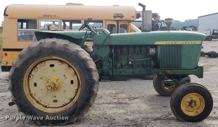 image for item DG7540 1967 John Deere 4020 tractor