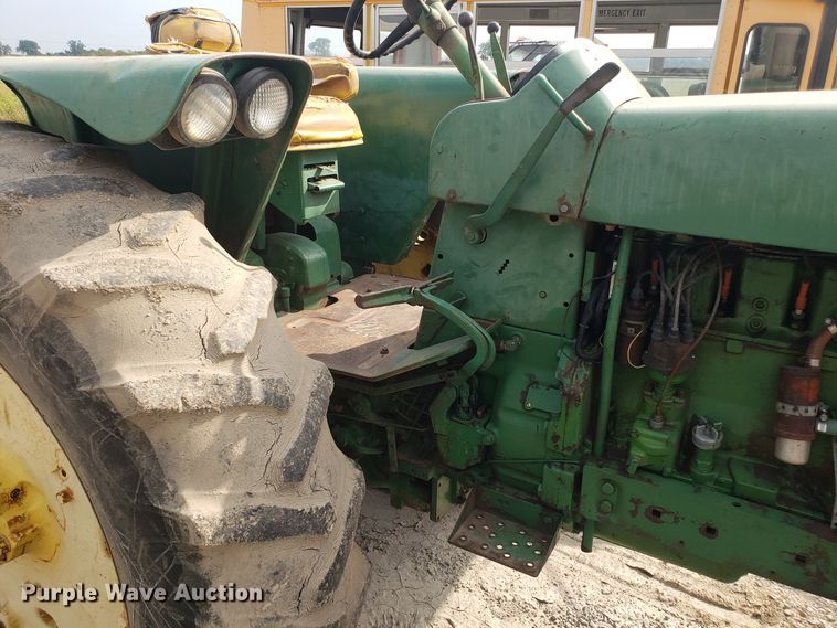 image for item DG7540 1967 John Deere 4020 tractor