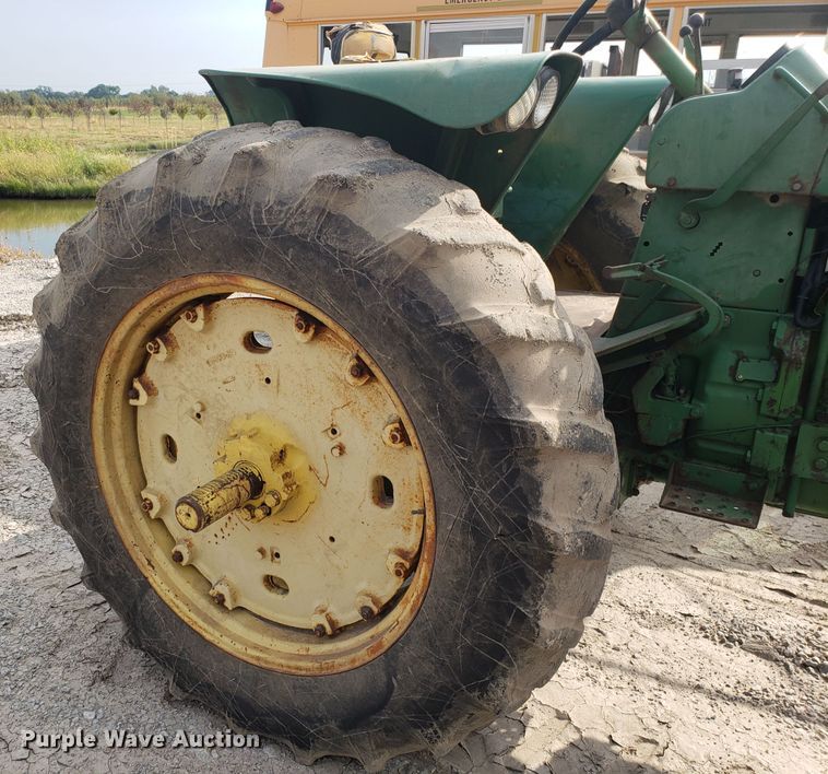 image for item DG7540 1967 John Deere 4020 tractor