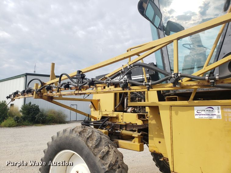 image for item DG7541 1993 Ag-Chem RoGator 664 sprayer