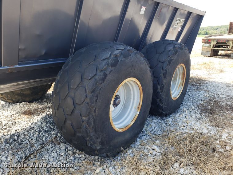 image for item DG7557 Knight 8040 ProTwin Slinger manure spreader