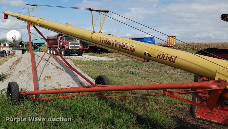 image for item DG7594 Westfield MK100-61 grain auger
