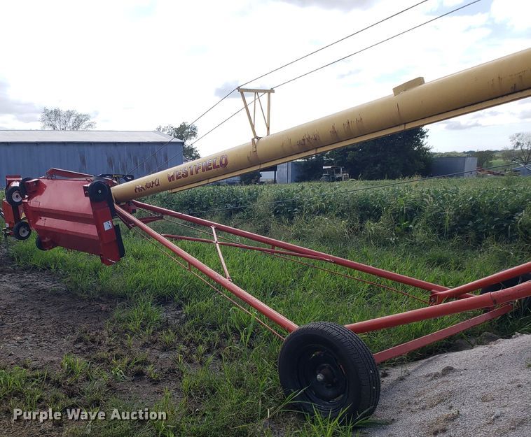 image for item DG7594 Westfield MK100-61 grain auger