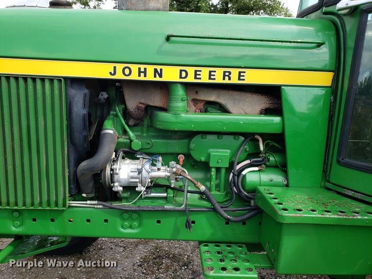 image for item DG7598 1975 John Deere 4230 tractor