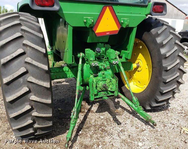 image for item DG7598 1975 John Deere 4230 tractor