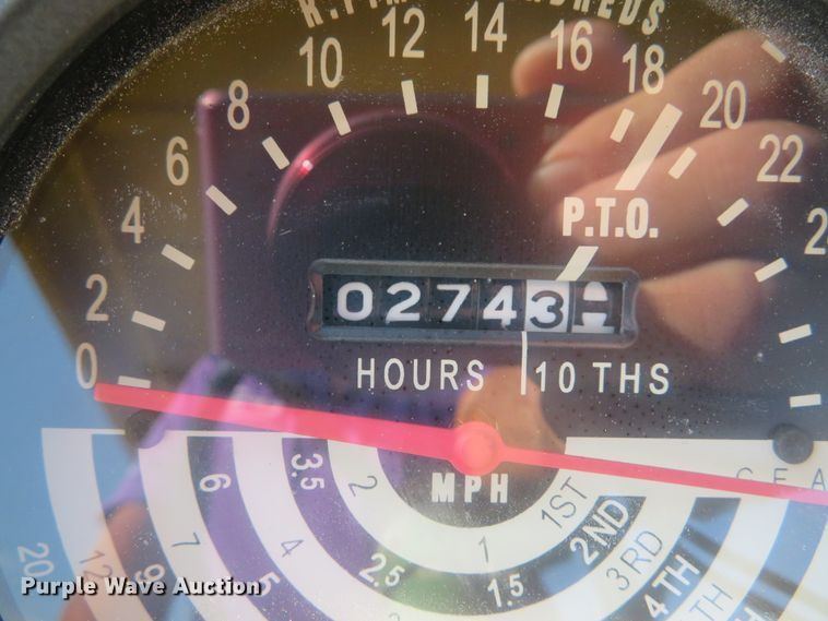 image for item DH1592 1969 John Deere 4000 tractor