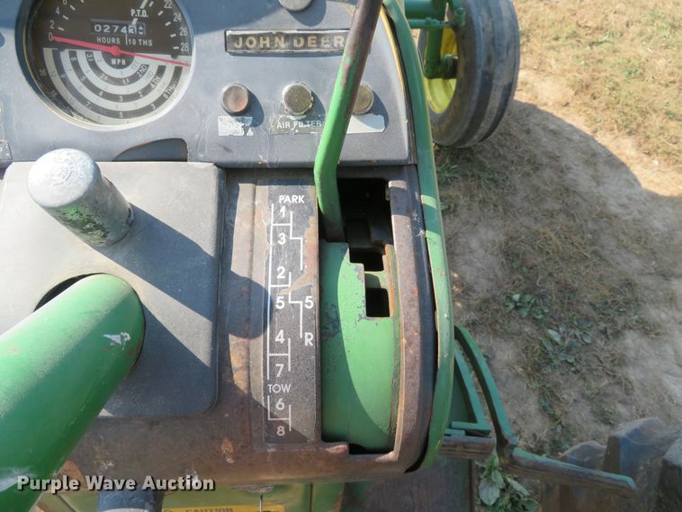 image for item DH1592 1969 John Deere 4000 tractor