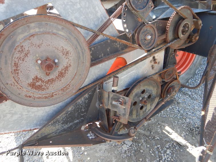 image for item DH2596 Gleaner F Corn Soybean Special combine