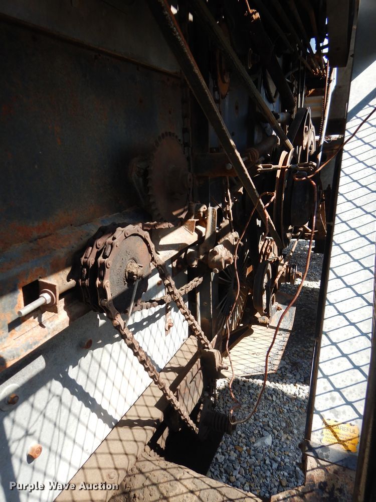 image for item DH2596 Gleaner F Corn Soybean Special combine