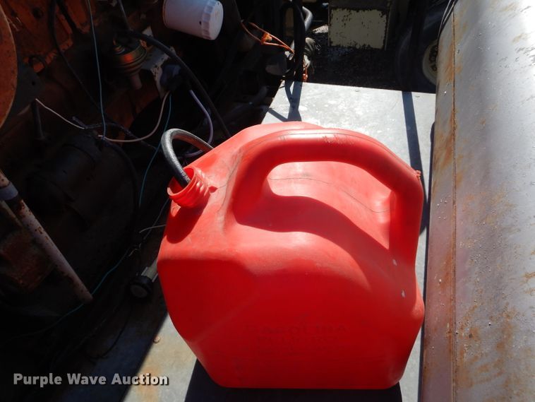 image for item DH2596 Gleaner F Corn Soybean Special combine