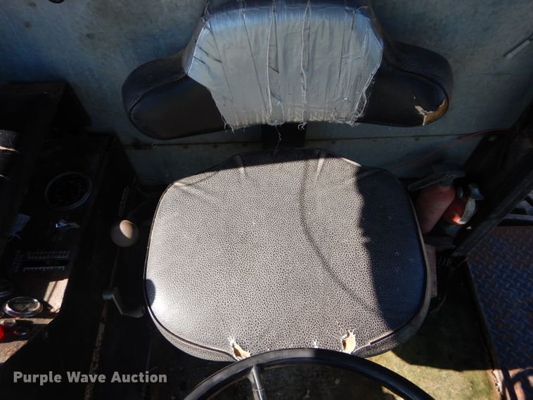 image for item DH2596 Gleaner F Corn Soybean Special combine