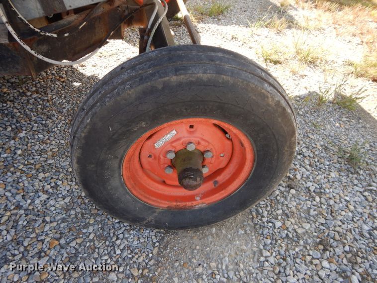 image for item DH2596 Gleaner F Corn Soybean Special combine