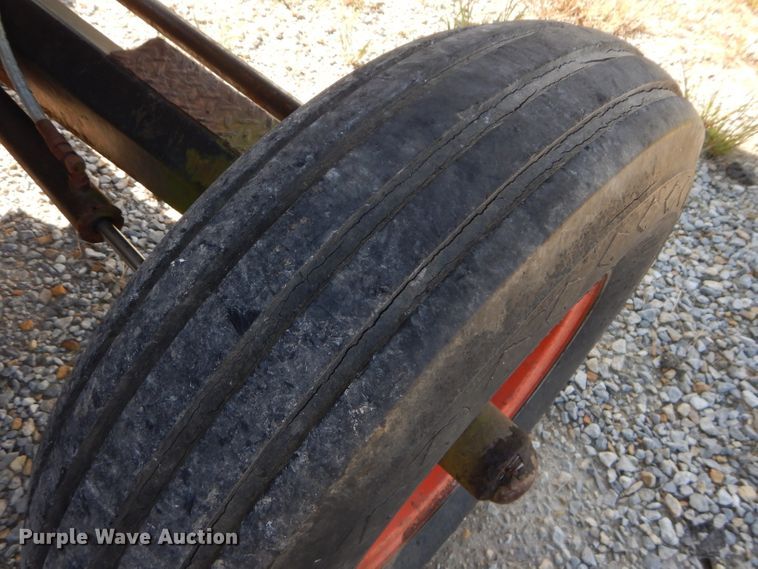 image for item DH2596 Gleaner F Corn Soybean Special combine