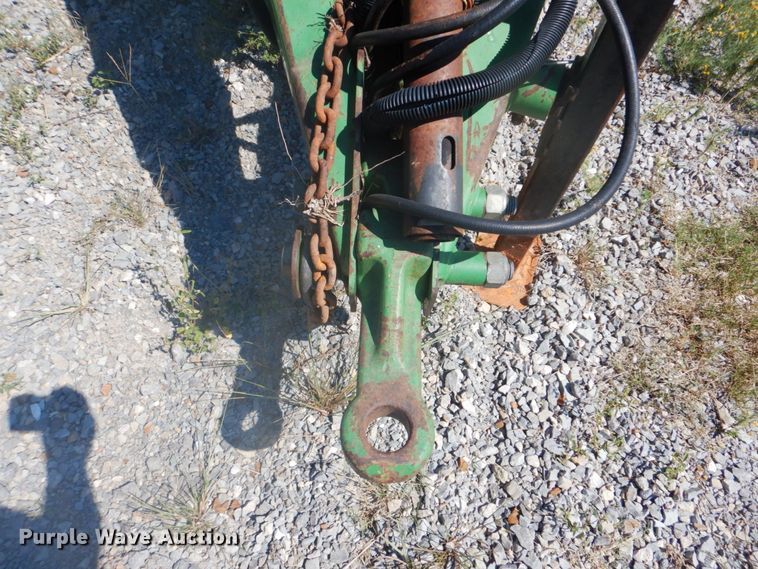 image for item DI2321 2001 John Deere 100 large square baler