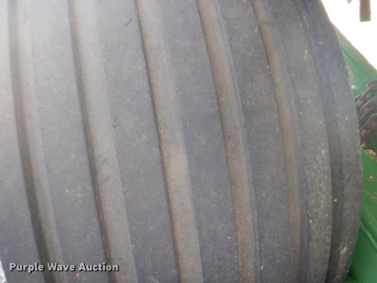 image for item DI2321 2001 John Deere 100 large square baler