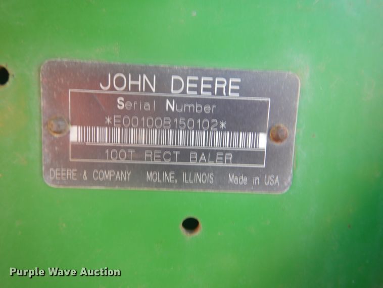 image for item DI2321 2001 John Deere 100 large square baler