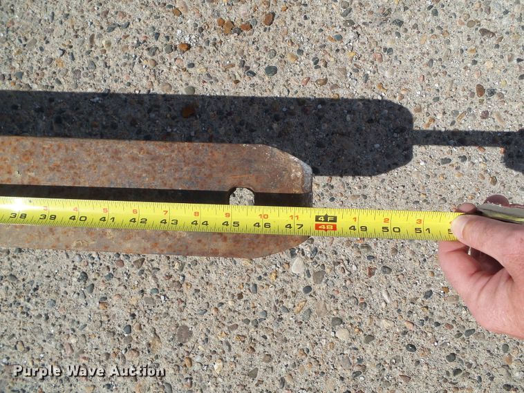 image for item EM9211 John Deere wheel loader forks