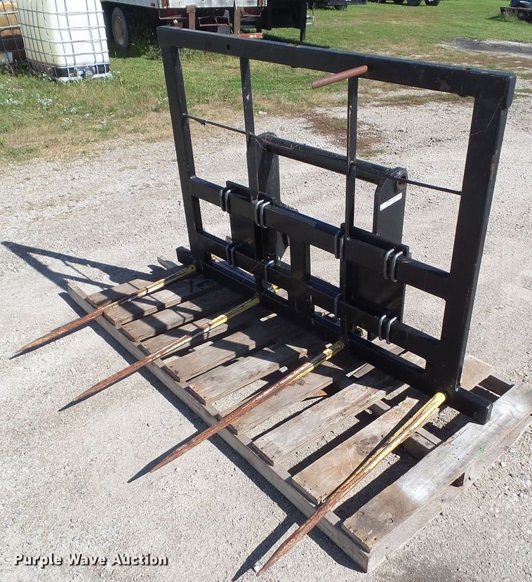 image for item EM9212 MDS square bale spear