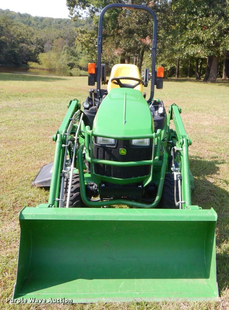 image for item FC9957 2015 John Deere 1025R tractor