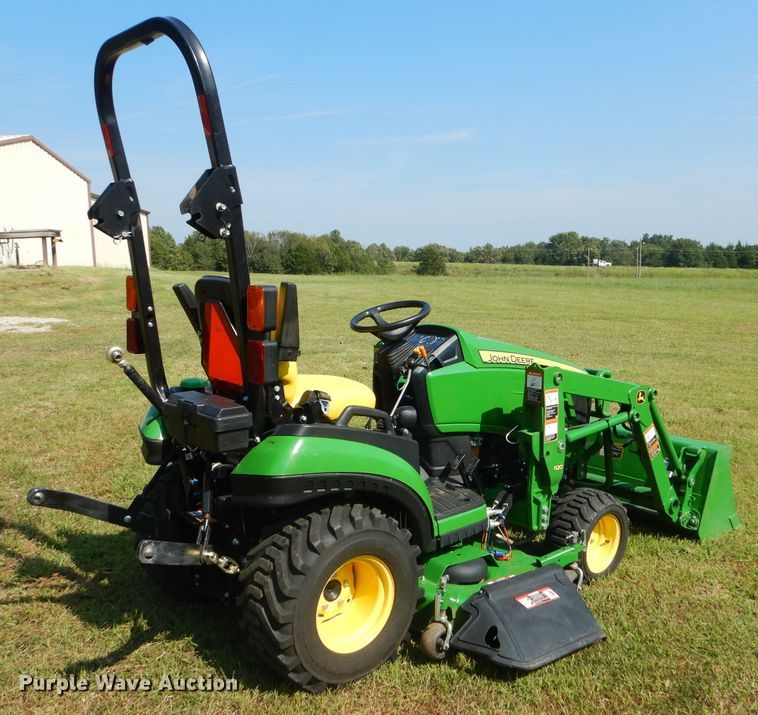 image for item FC9957 2015 John Deere 1025R tractor