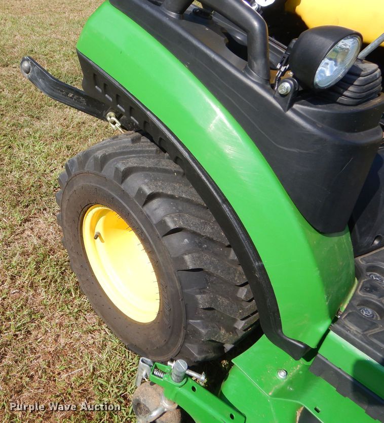 image for item FC9957 2015 John Deere 1025R tractor