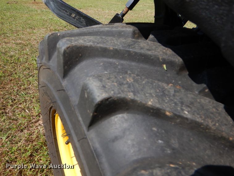 image for item FC9957 2015 John Deere 1025R tractor