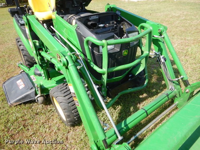 image for item FC9957 2015 John Deere 1025R tractor
