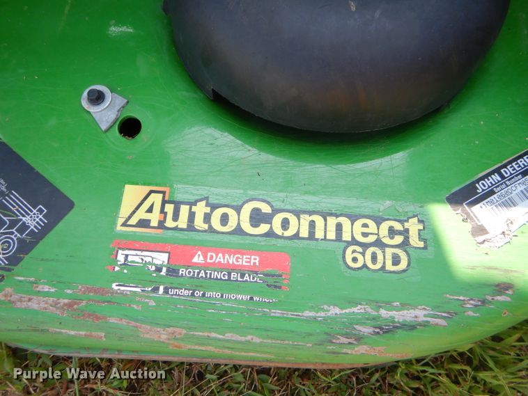 image for item FC9957 2015 John Deere 1025R tractor