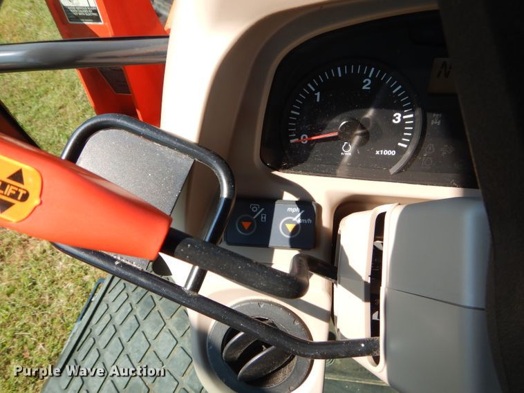 image for item FC9958 Kubota M7060 tractor