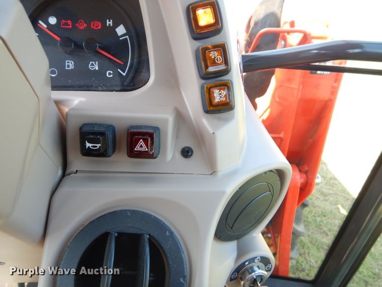 image for item FC9958 Kubota M7060 tractor