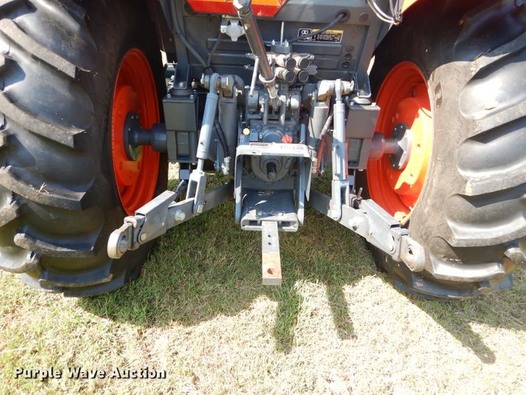 image for item FC9958 Kubota M7060 tractor