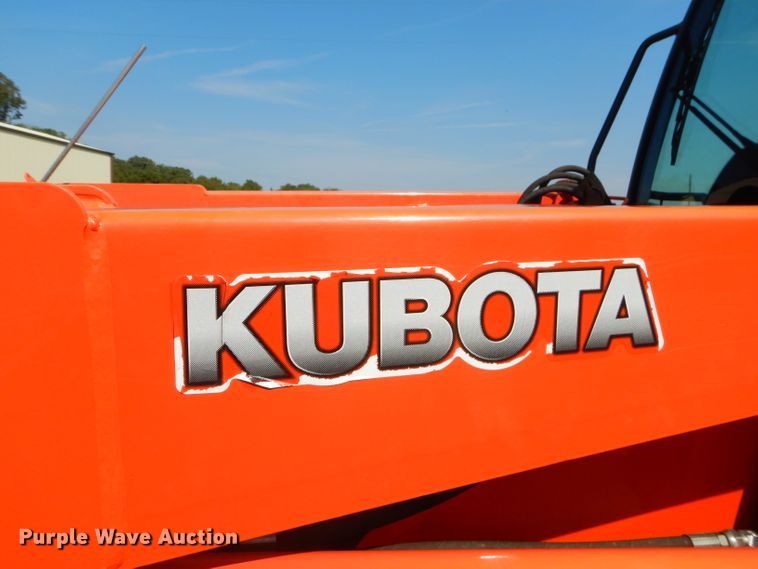 image for item FC9958 Kubota M7060 tractor