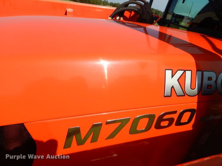 image for item FC9958 Kubota M7060 tractor